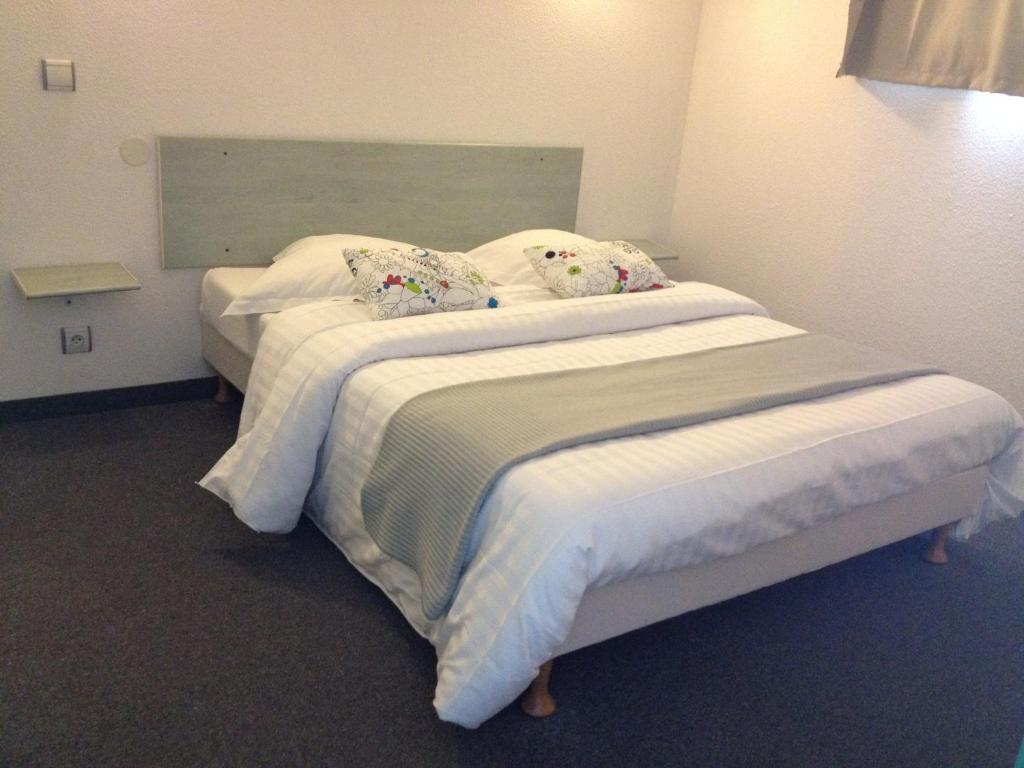 Appart'Hotel Residella Aubagne Gémenos Esterno foto