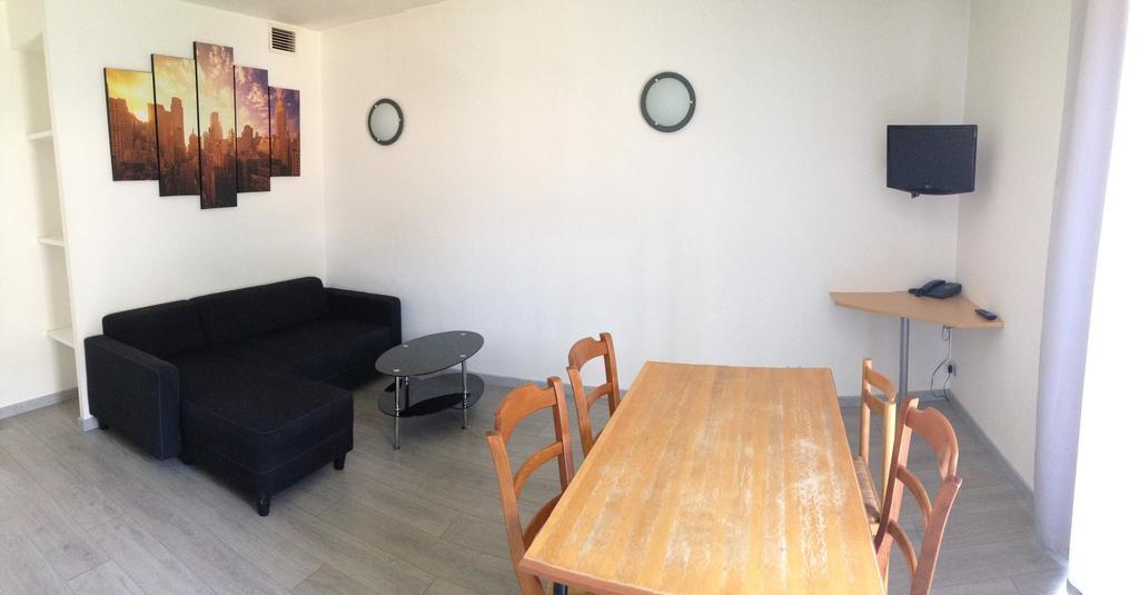 Appart'Hotel Residella Aubagne Gémenos Camera foto